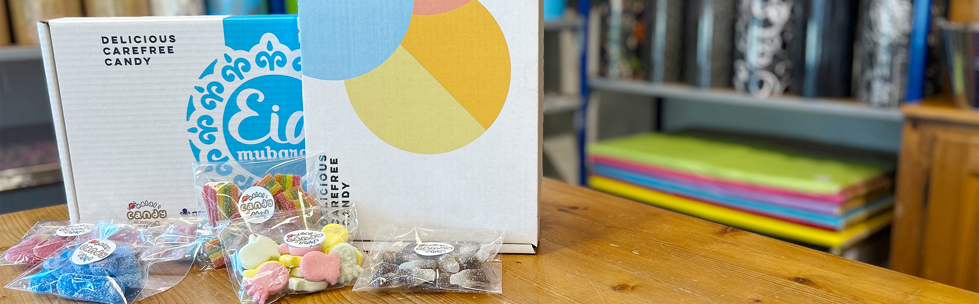 Bedrukte postdozen voor Halal Candy Shop