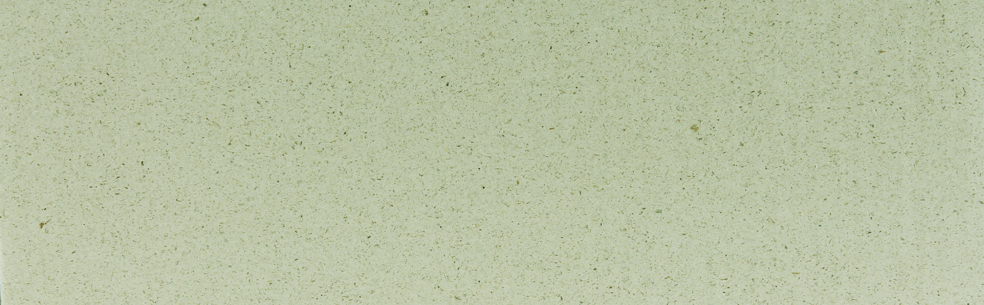 De grasvezel in graskarton geeft de doos een lichtgroen-grijze kleur en ruikt heerlijk naar vers gemaaid gras.