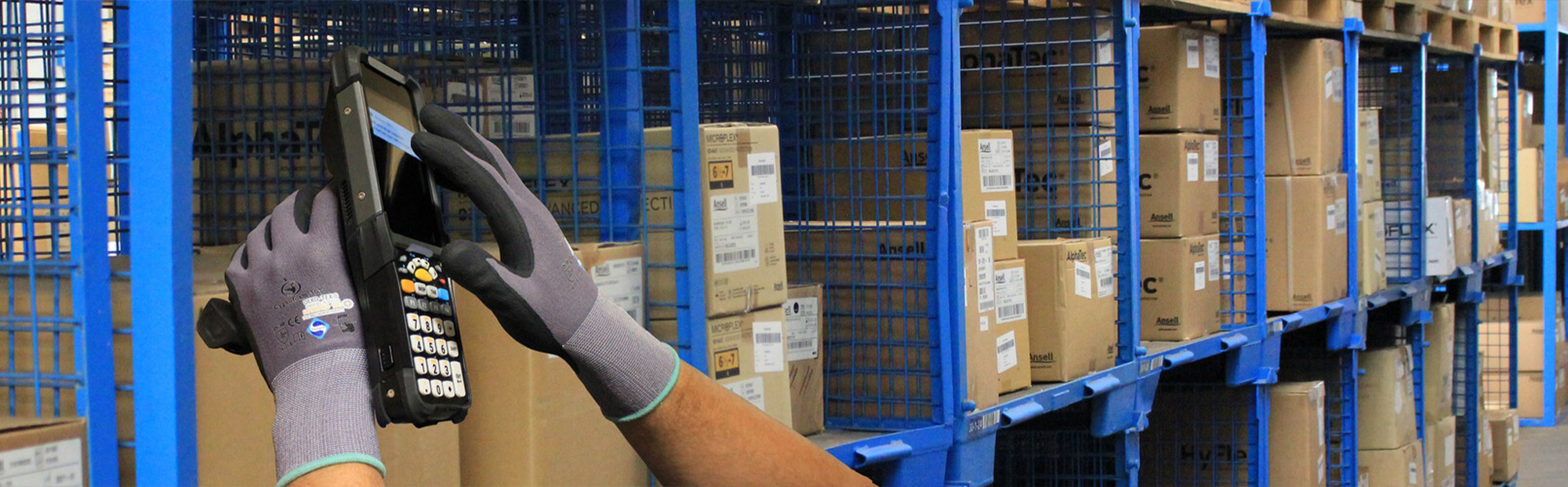 Werkhandschoenen zijn een perfecte toevoeging voor in elk magazijn